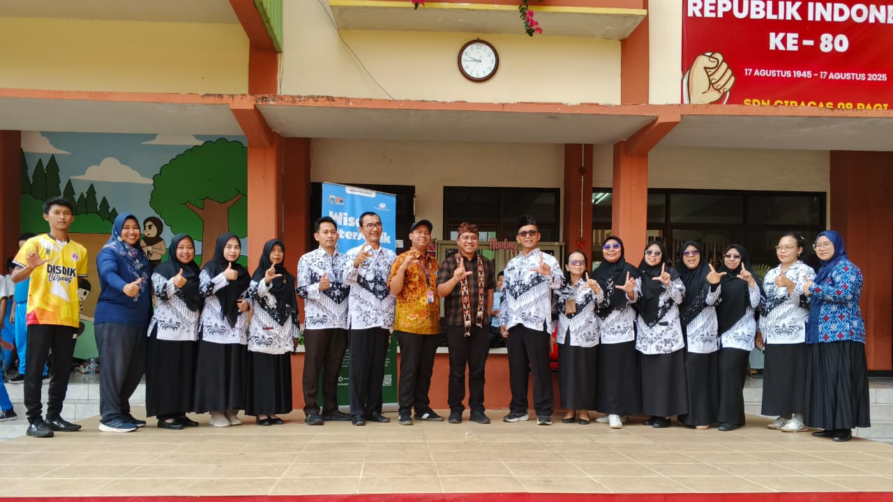 Wisata LiterAsyik Ke SDN Ciracas 09